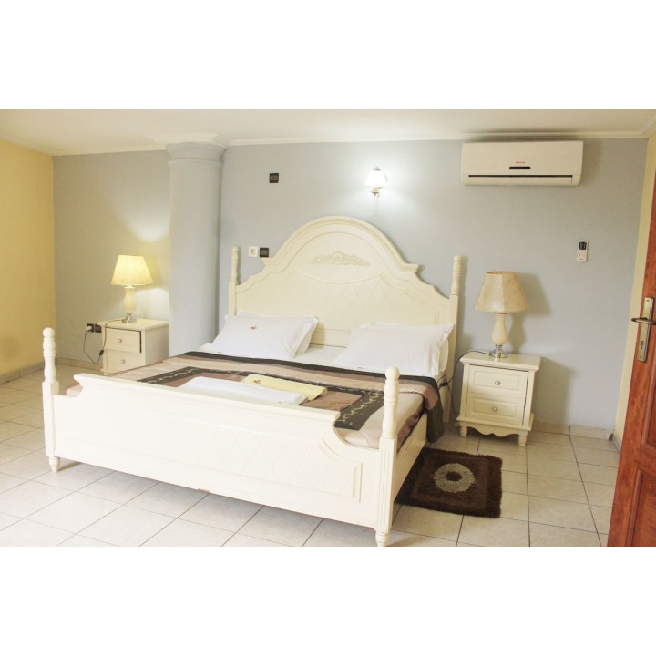 2 Bedroom